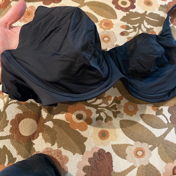 Nwot CUUP Scoop Micro Black Bra Underwire Smoothing Demi Bralette Black Shiny - Picture 5 of 8